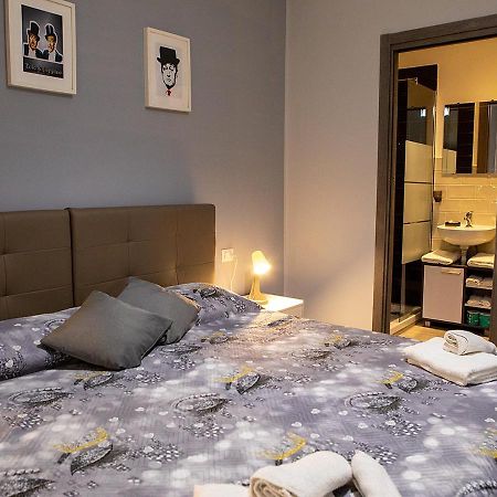 Zuroli Suite Napoli Esterno foto