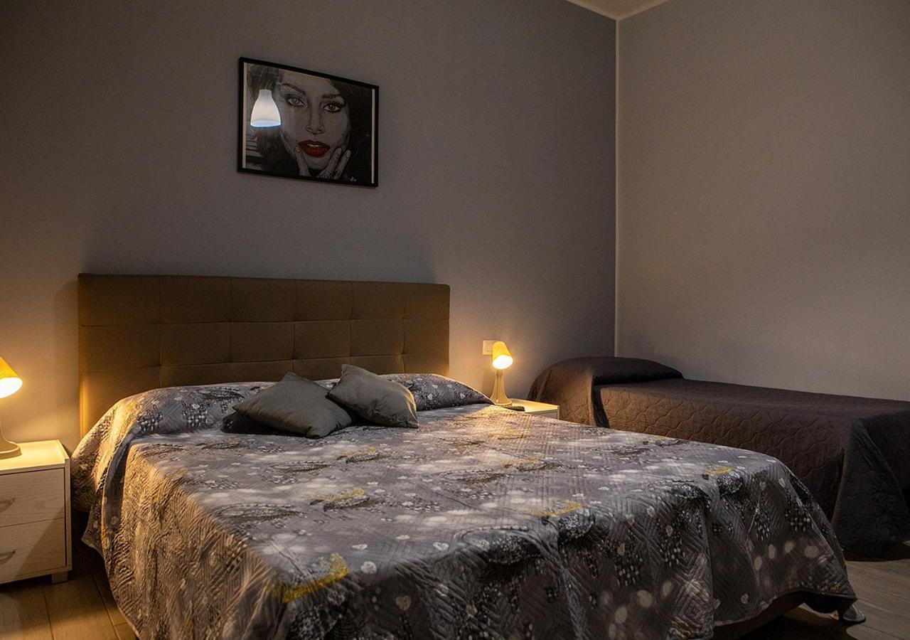 Zuroli Suite Napoli Esterno foto