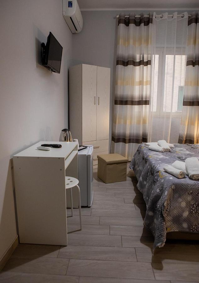Zuroli Suite Napoli Esterno foto