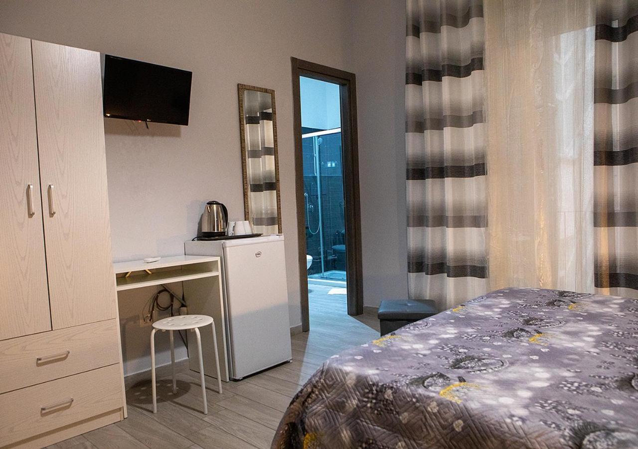 Zuroli Suite Napoli Esterno foto